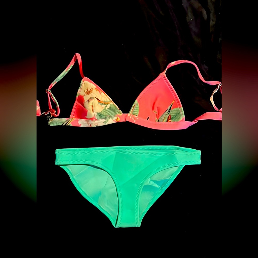 Triangl neoprene bikini - S top, XS bottom